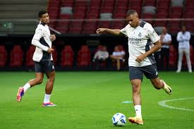 1xbet：亞冠小組賽第3輪東京FC0-1上海申花 於漢超造點破門建功.